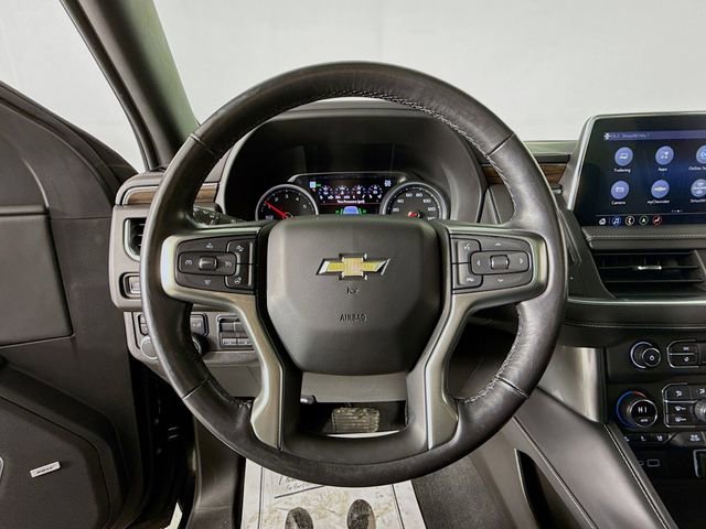 Used 2021 Chevrolet Suburban Premier w/ Premium Package image 11