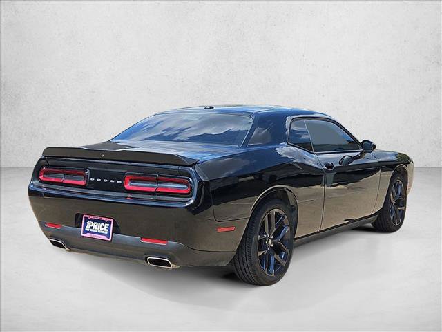 Used 2019 Dodge Challenger SXT w/ Blacktop Package RWD image 5