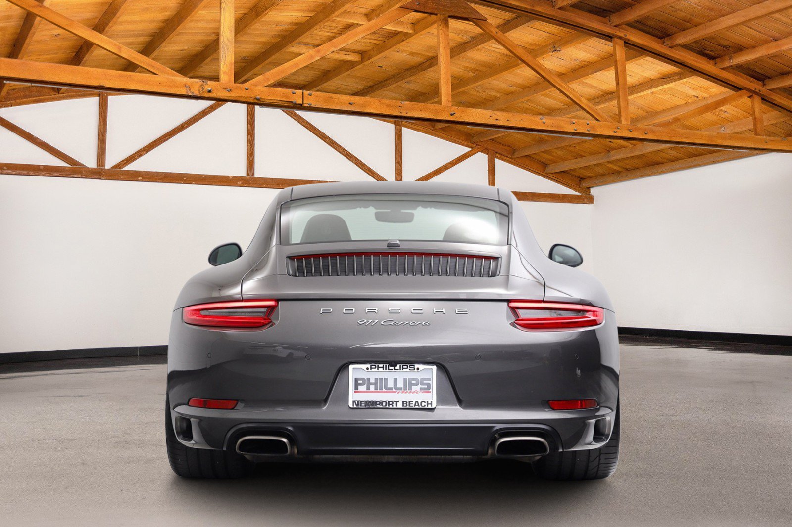 Used 2019 Porsche 911 Carrera image 3