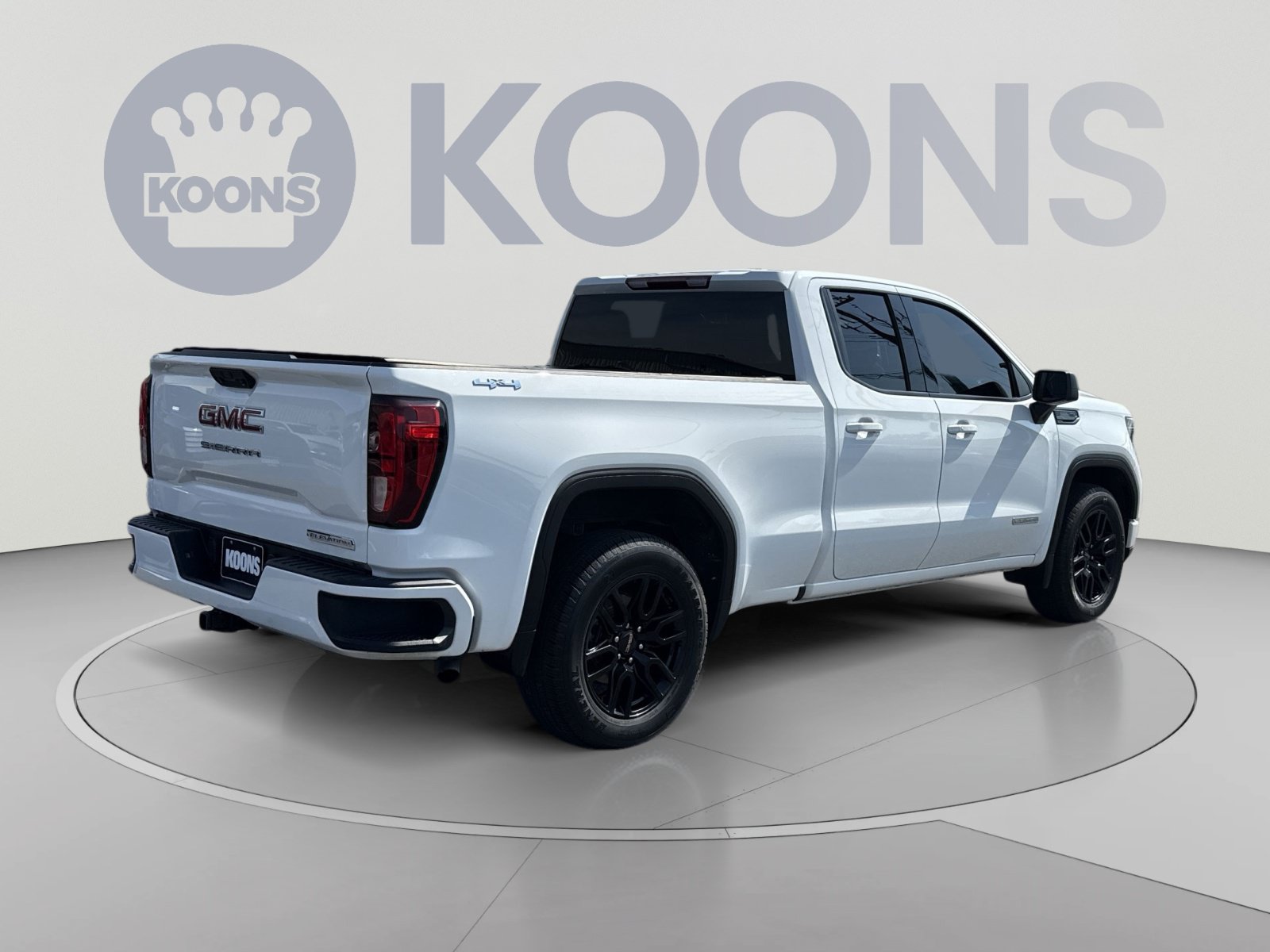 Used 2023 GMC Sierra 1500 Elevation AWD/4WD image 7