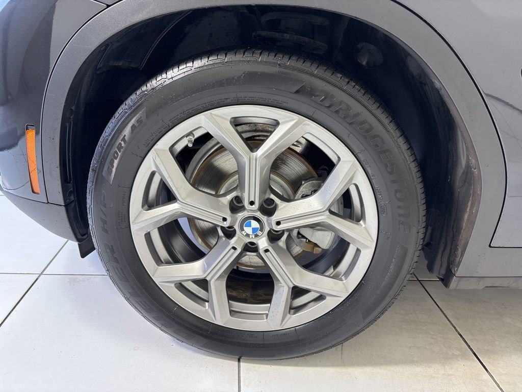 Used 2022 BMW X3 sDrive30i w/ Convenience Package RWD image 9