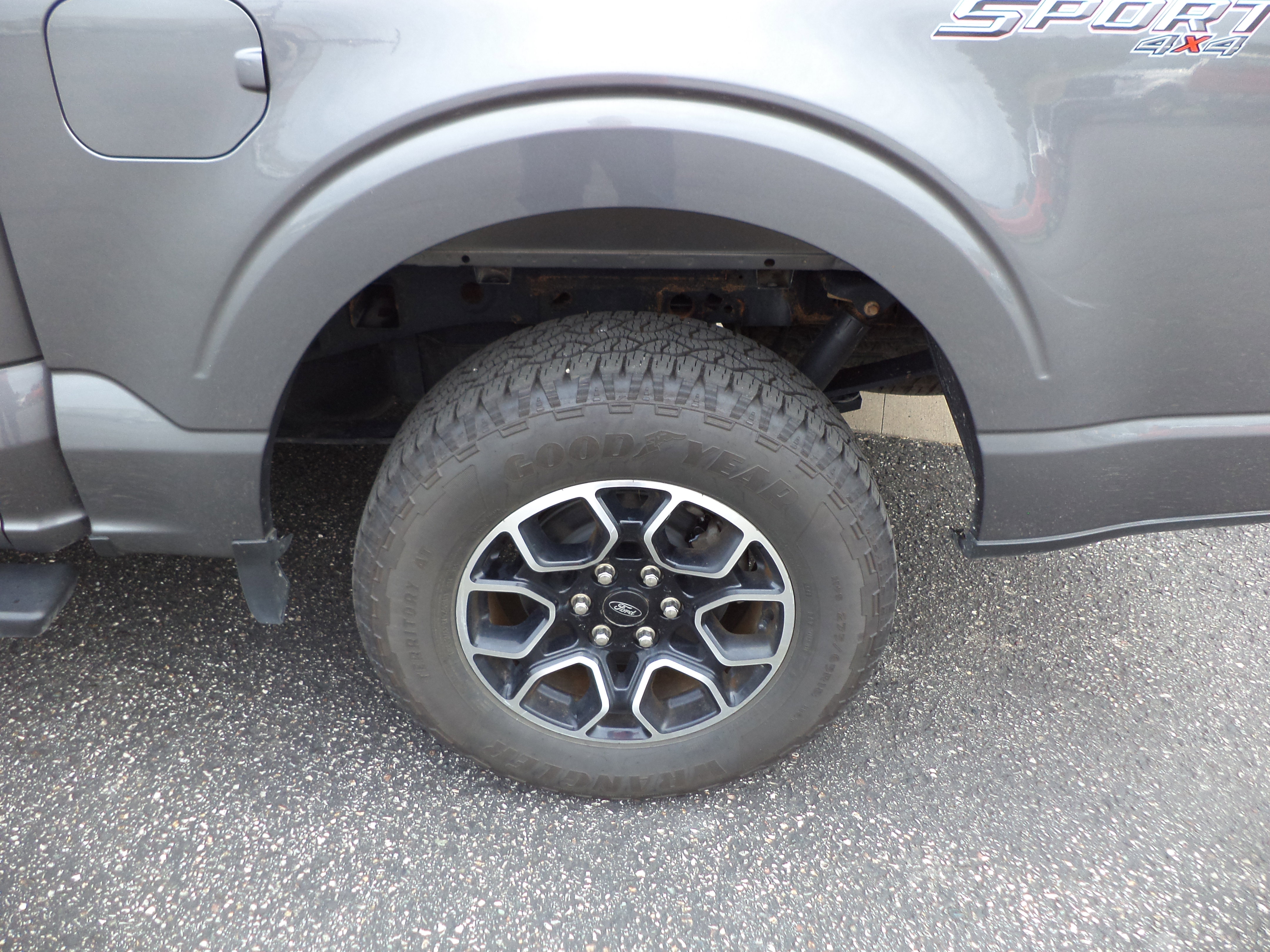 Used 2021 Ford F150 XLT w/ Equipment Group 302A High image 4