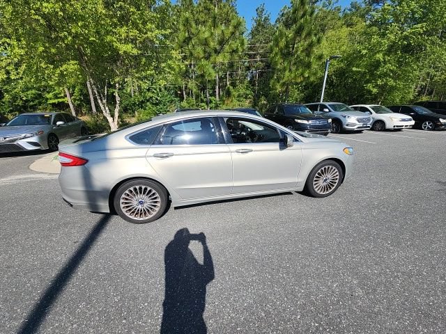 Used 2016 Ford Fusion Titanium FWD image 17