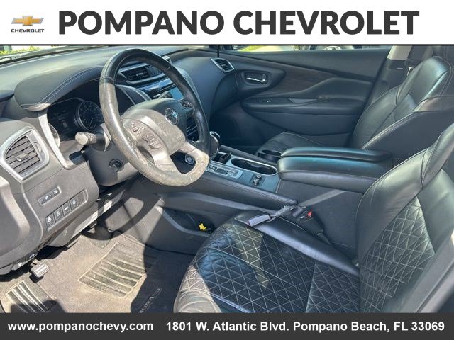 Used 2019 Nissan Murano Platinum w/ Cargo Package image 5