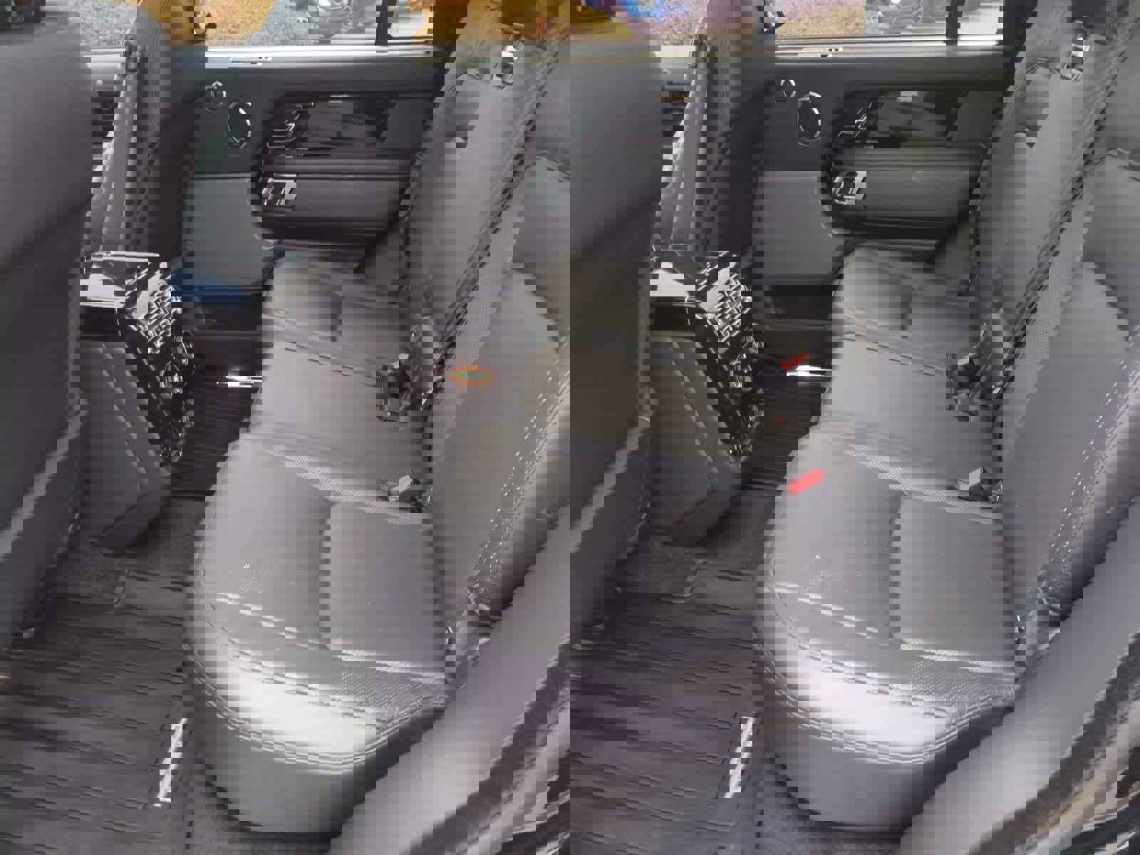 Used 2018 Land Rover Range Rover Long Wheelbase Supercharged image 20