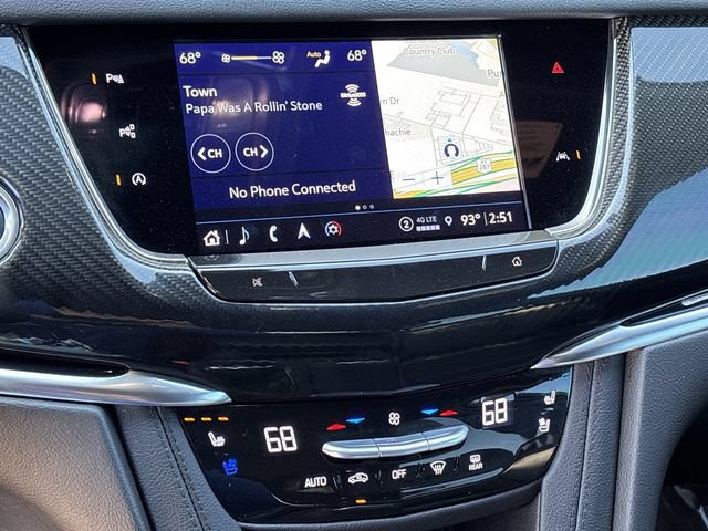 Used 2025 Cadillac XT6 Sport w/ Technology Package AWD/4WD image 15