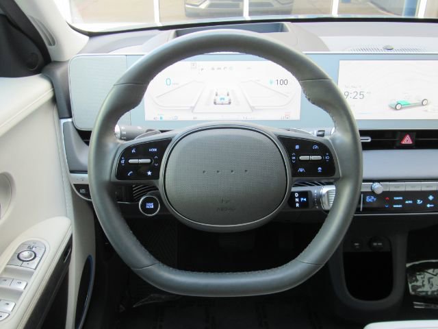Used 2023 Hyundai Ioniq 5 Limited image 35