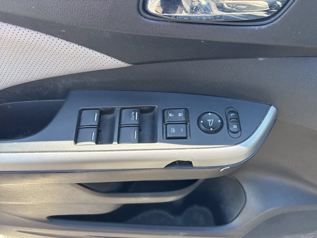 Used 2015 Honda CR-V EX-L image 17