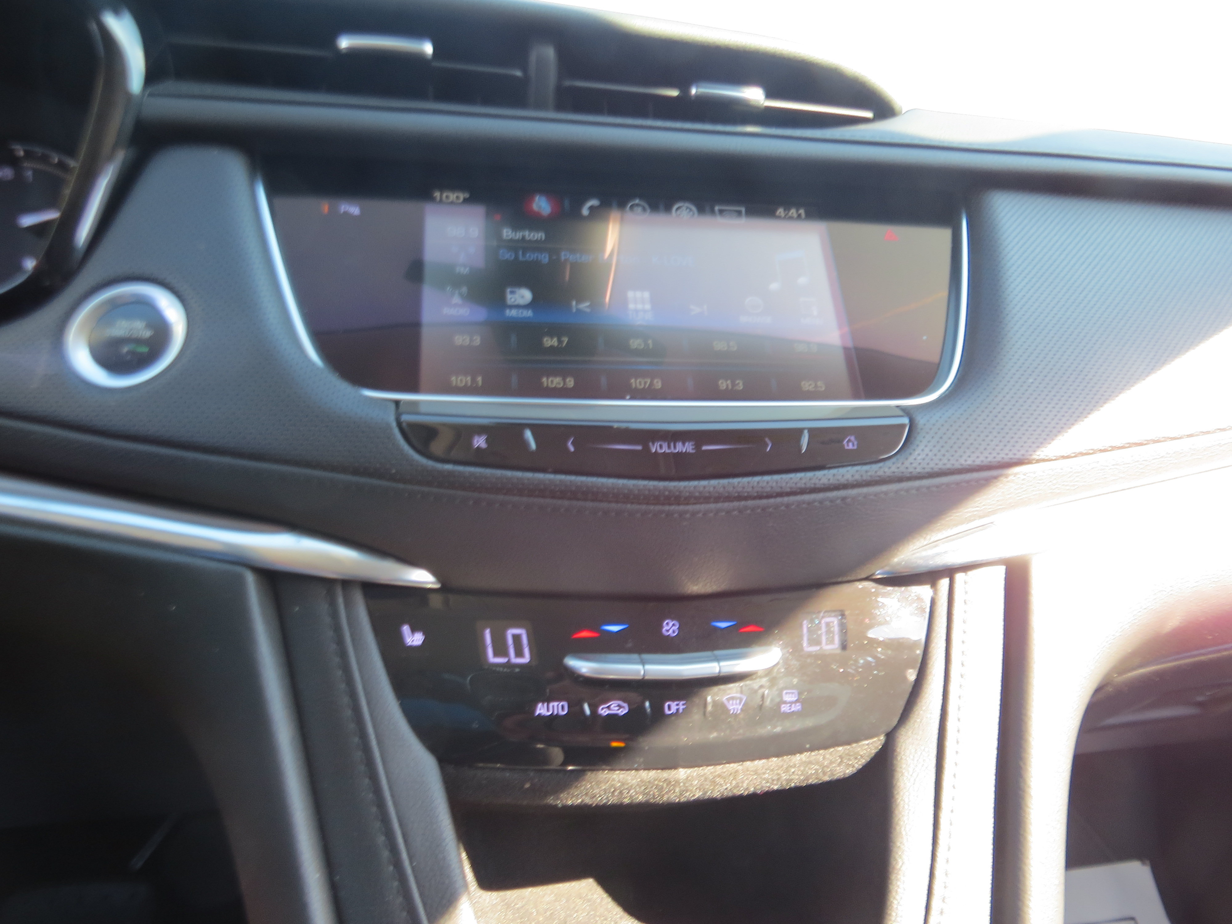 Certified 2017 Cadillac XT5 Luxury w/ Driver Awareness Package FWD image 17