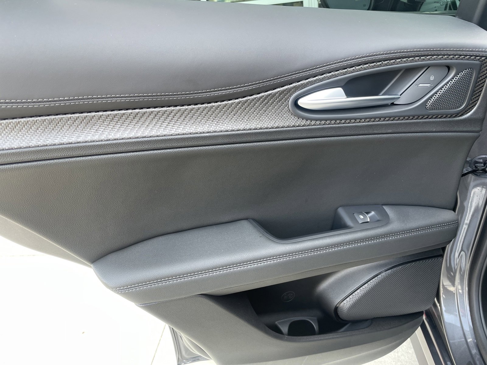 New 2024 Alfa Romeo Stelvio Quadrifoglio image 28