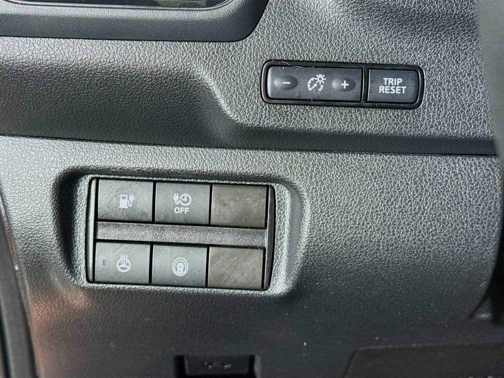 Used 2021 Nissan Leaf SV image 18