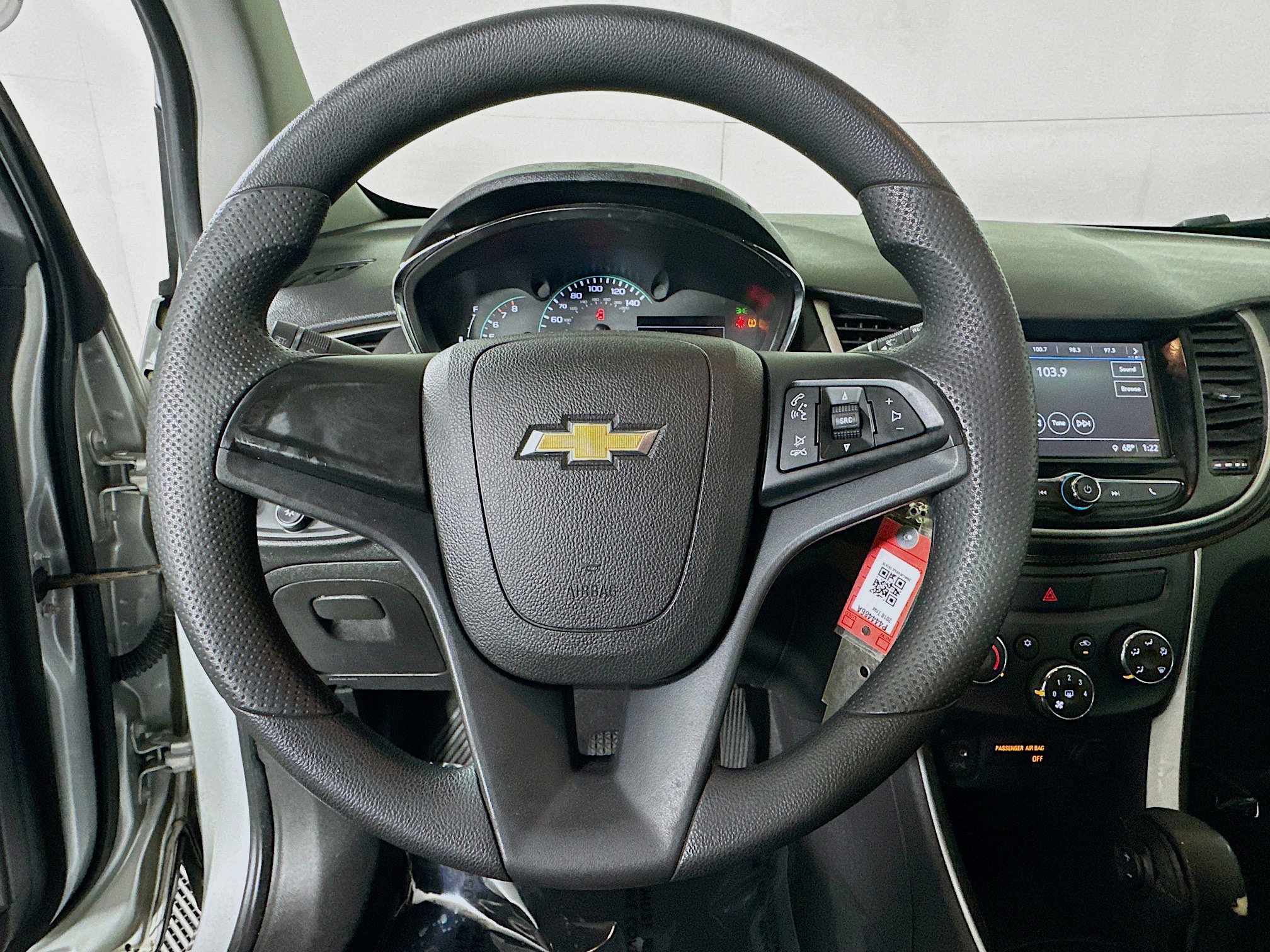 Used 2018 Chevrolet Trax LS FWD image 15