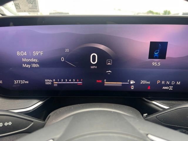 Used 2024 Buick Envision Preferred AWD/4WD image 9
