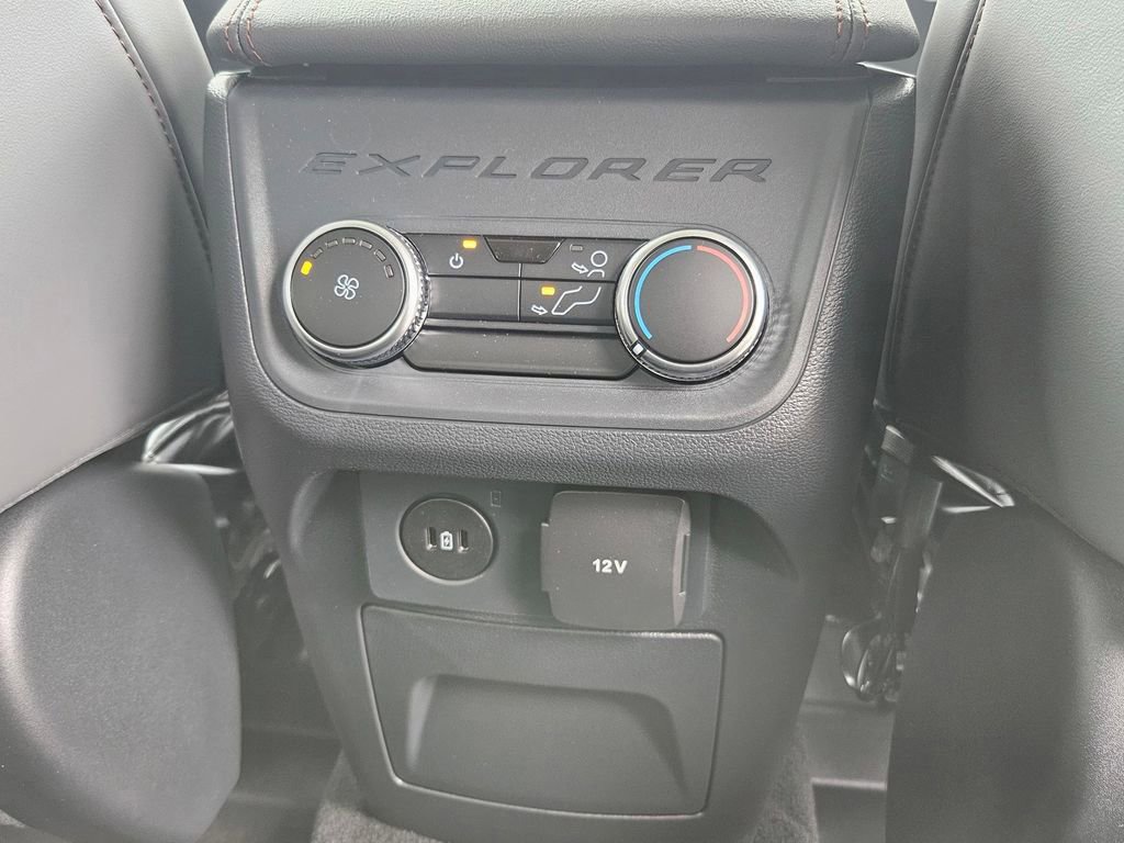 New 2026 Ford Explorer Active w/ Active Comfort Package image 31