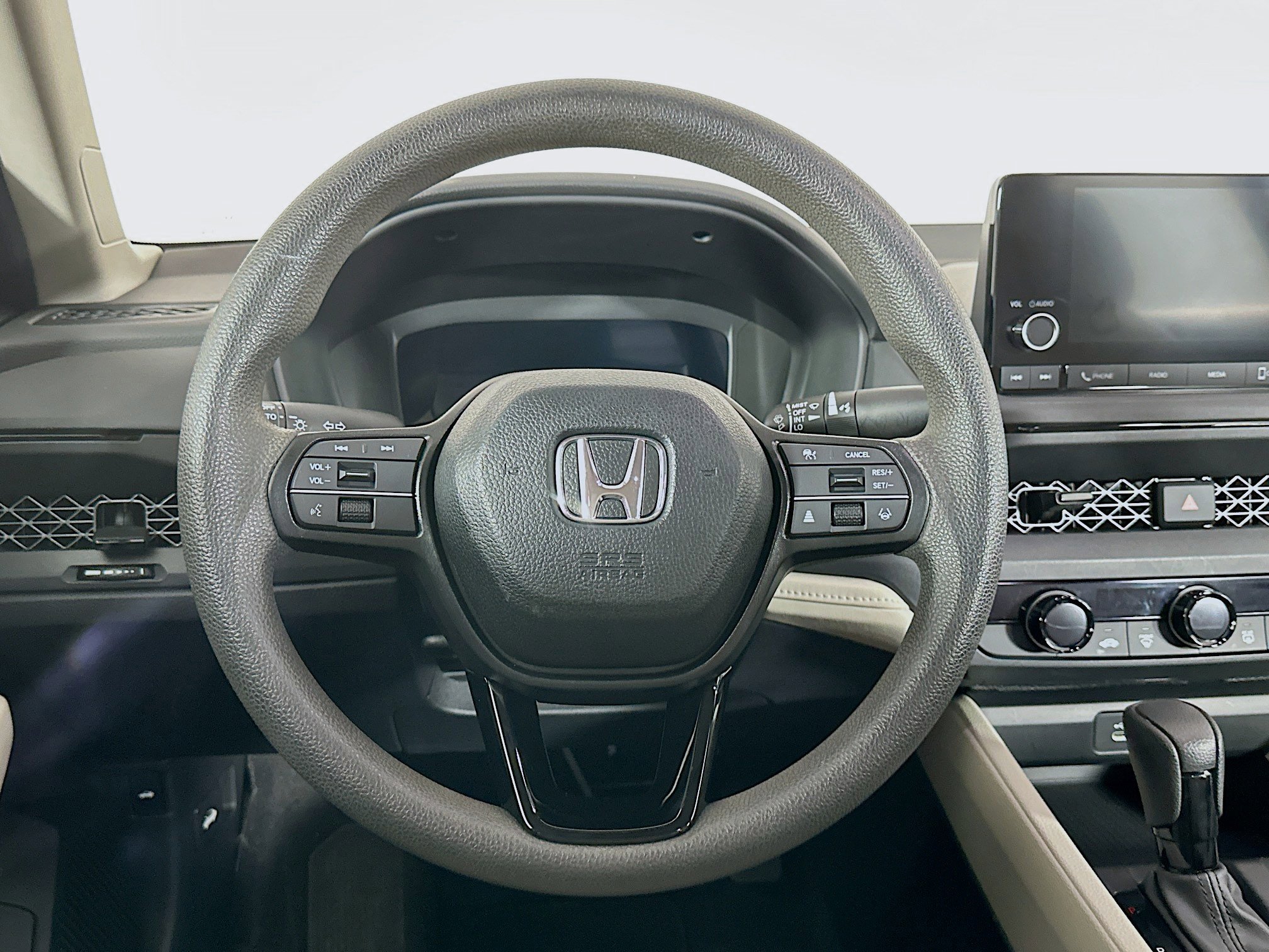 Used 2023 Honda Accord LX image 16