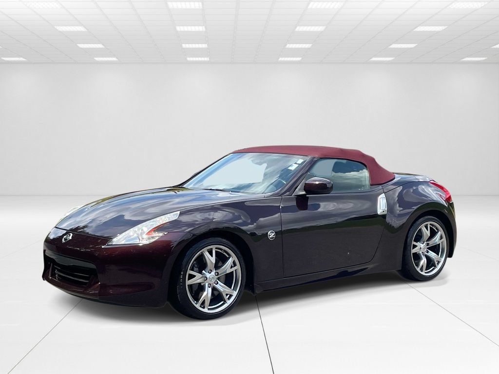 Used 2010 Nissan 370Z Touring w/ Sport Pkg RWD image 6