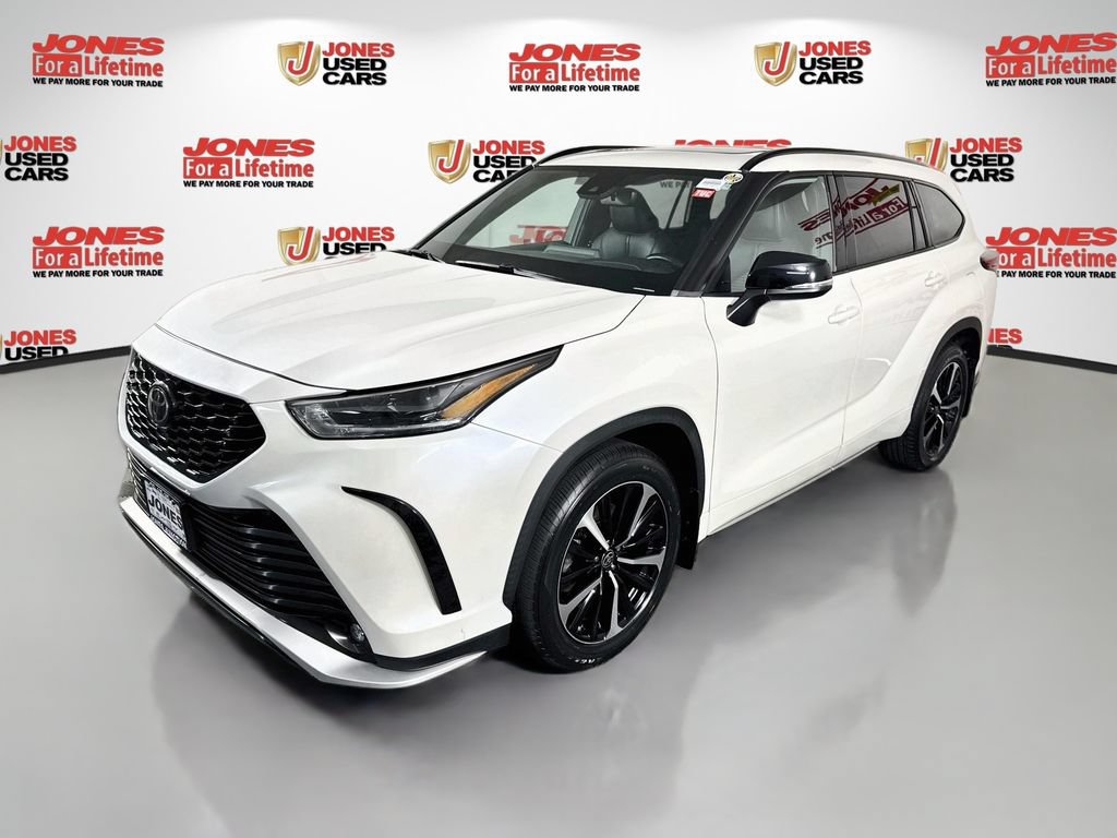 Certified 2021 Toyota Highlander XSE AWD/4WD image 15