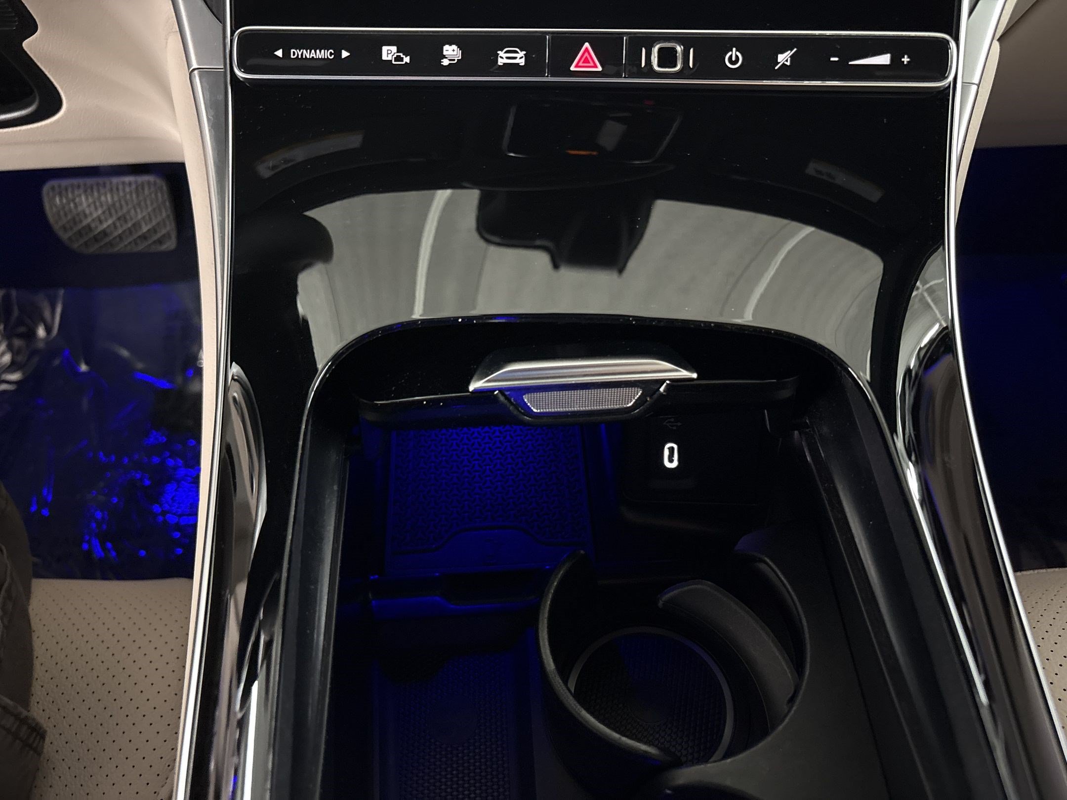 Certified 2025 Mercedes-Benz GLC 350e 4MATIC image 17