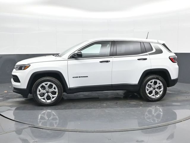 Used 2025 Jeep Compass Sport w/ Mopar Graphics Package AWD/4WD image 10