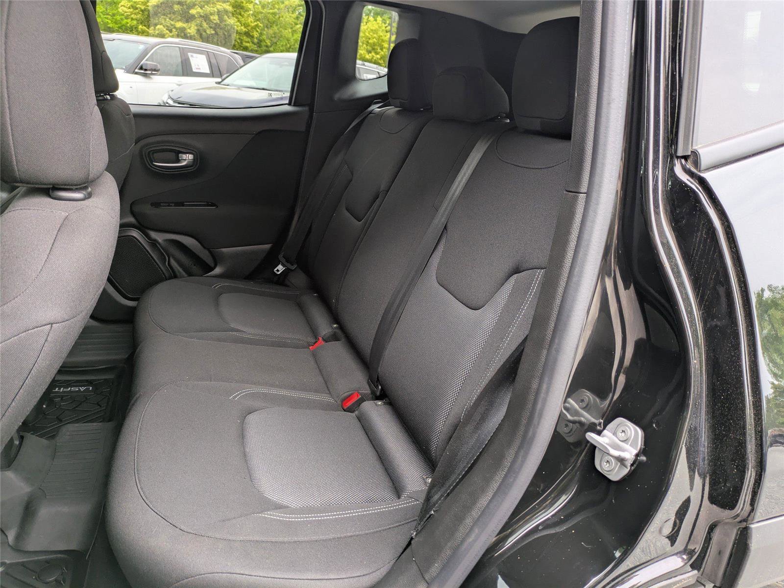 Used 2021 Jeep Renegade Sport AWD/4WD image 16