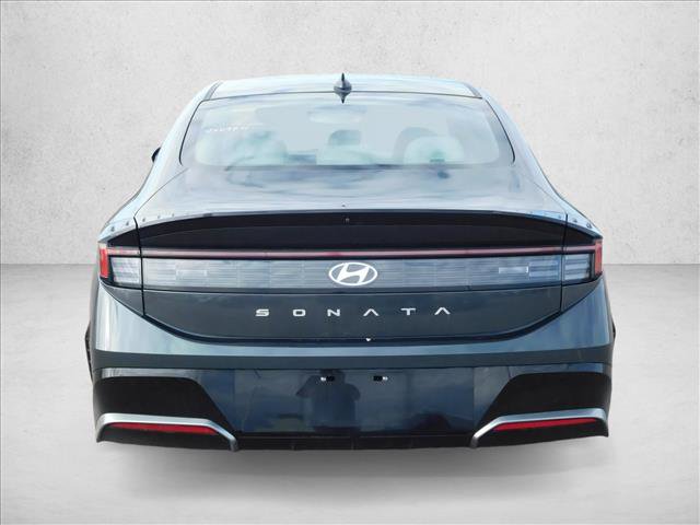 Used 2025 Hyundai Sonata SEL FWD image 6