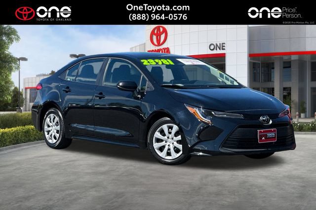 Certified 2025 Toyota Corolla LE
