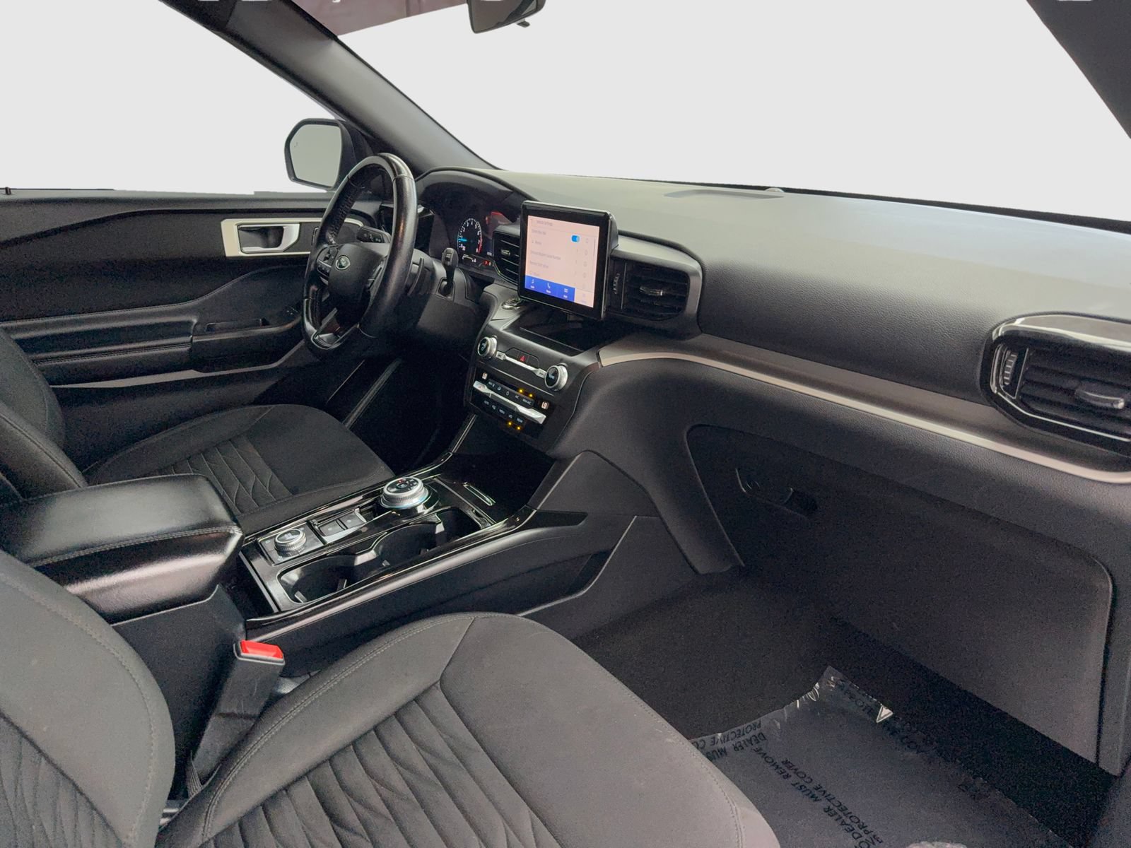 Used 2020 Ford Explorer XLT AWD/4WD image 42
