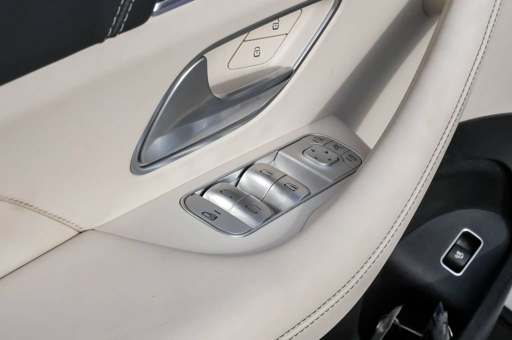 Used 2022 Mercedes-Benz GLS 63 AMG 4MATIC image 42
