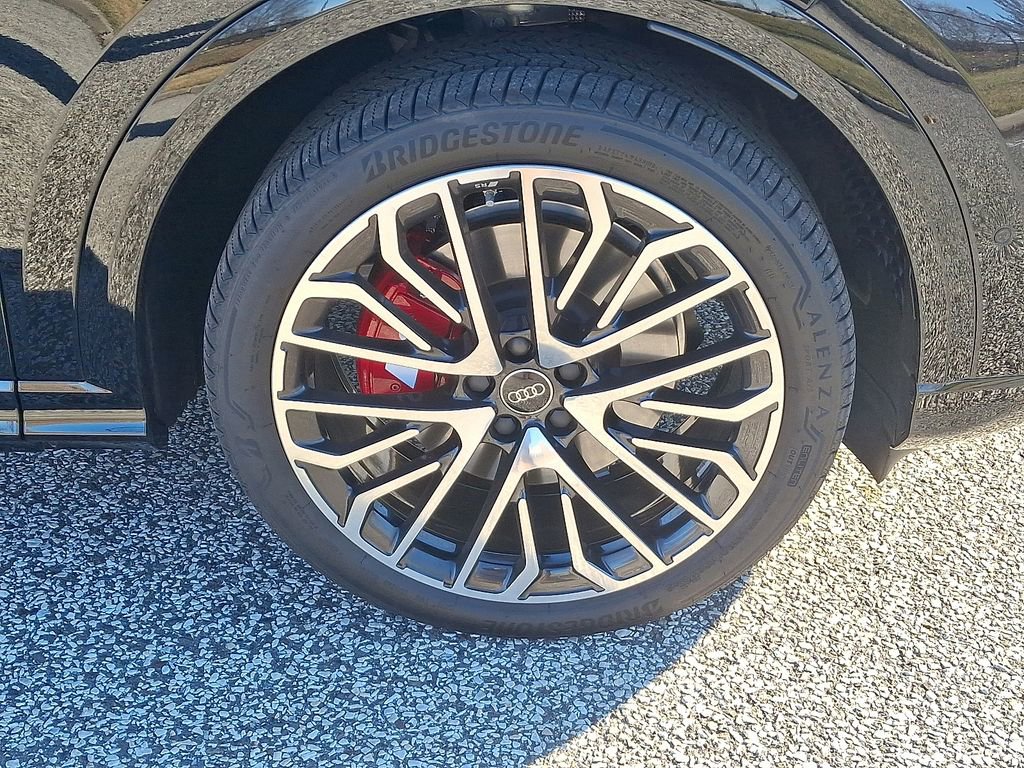 Used 2025 Audi SQ5 Premium Plus image 8