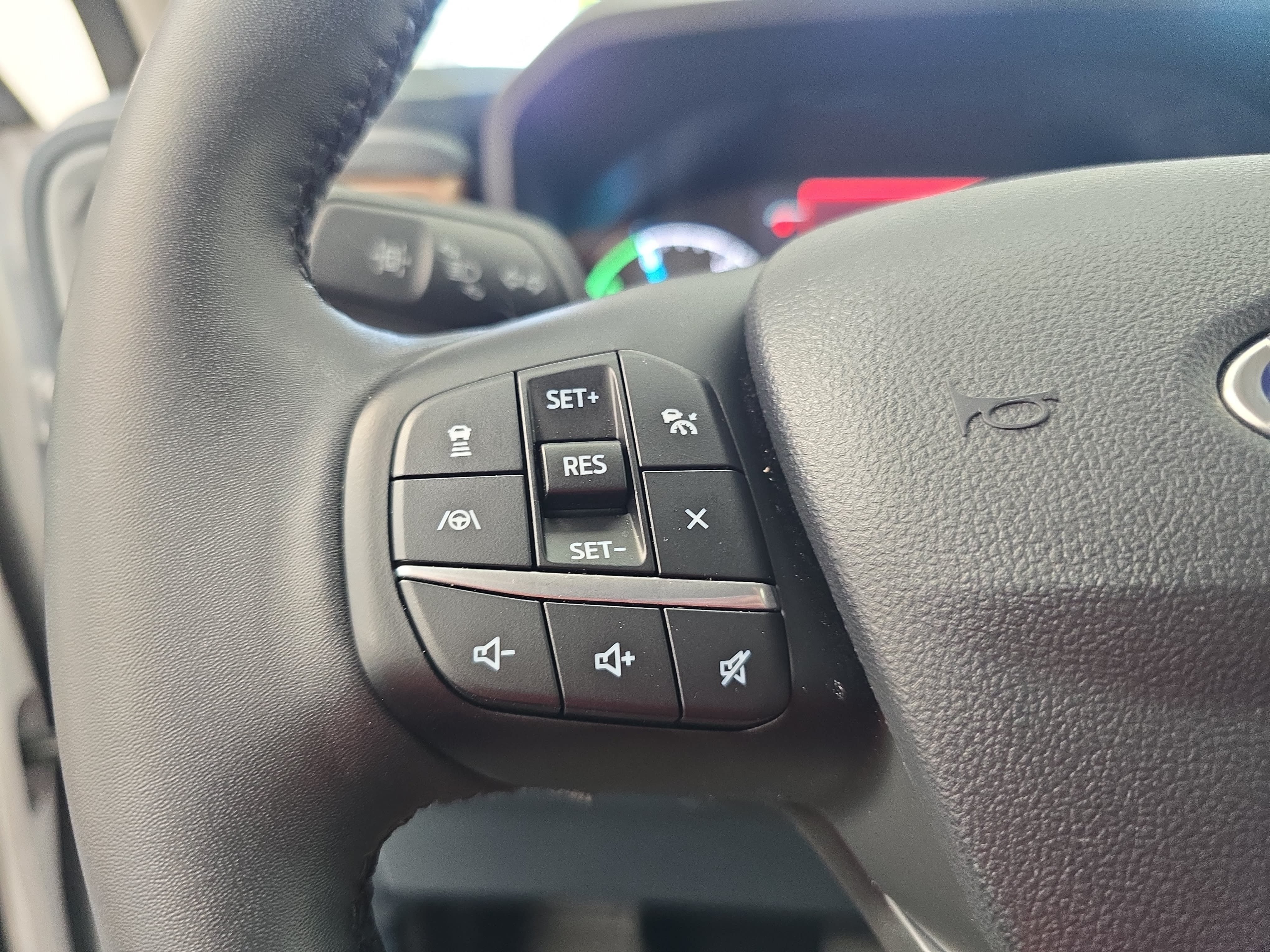 Used 2024 Ford Maverick Lariat FWD image 16