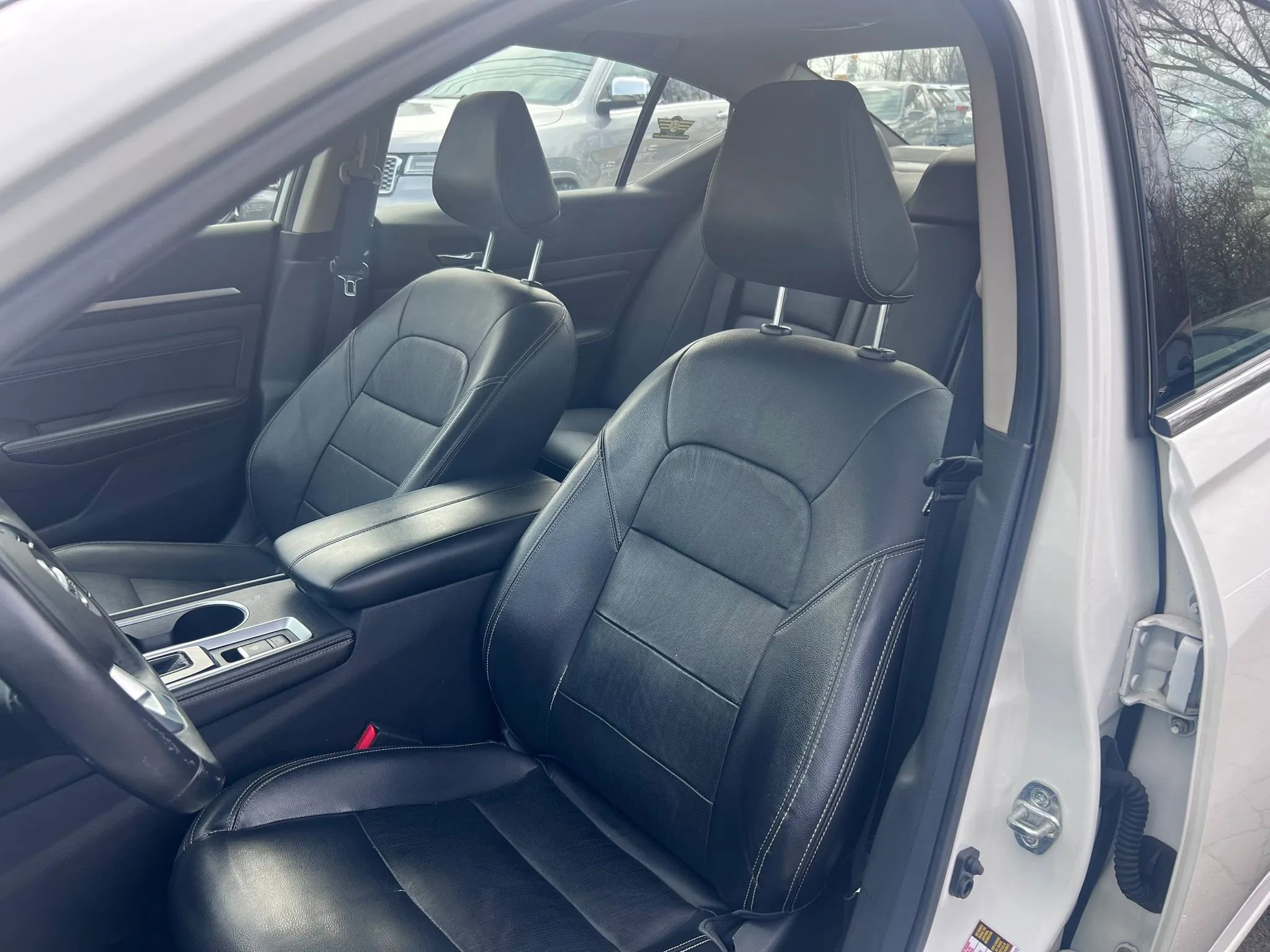 Used 2019 Nissan Altima 2.5 Platinum AWD/4WD image 18