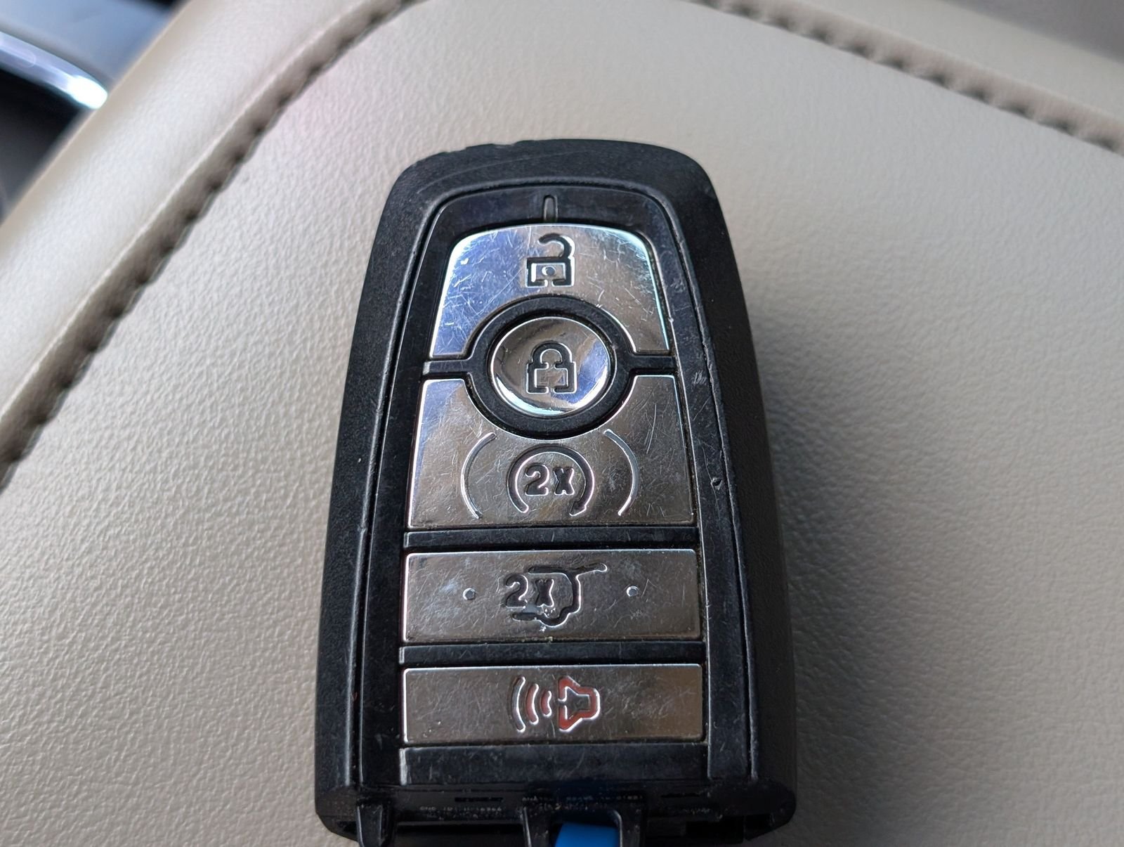 Used 2021 Lincoln Aviator Reserve w/ Equipment Group 202A AWD/4WD image 33