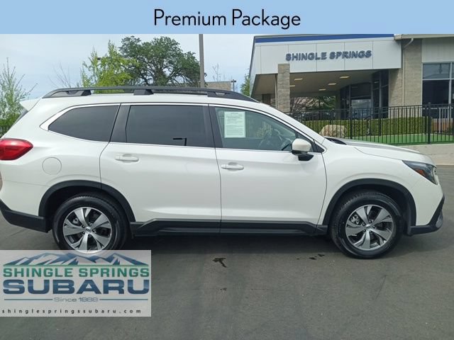 Certified 2025 Subaru Ascent Premium AWD/4WD image 2