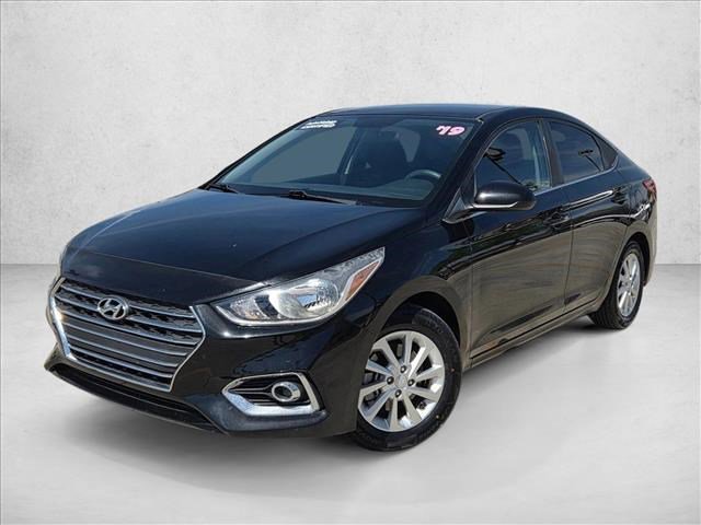 Used 2019 Hyundai Accent SEL image 1
