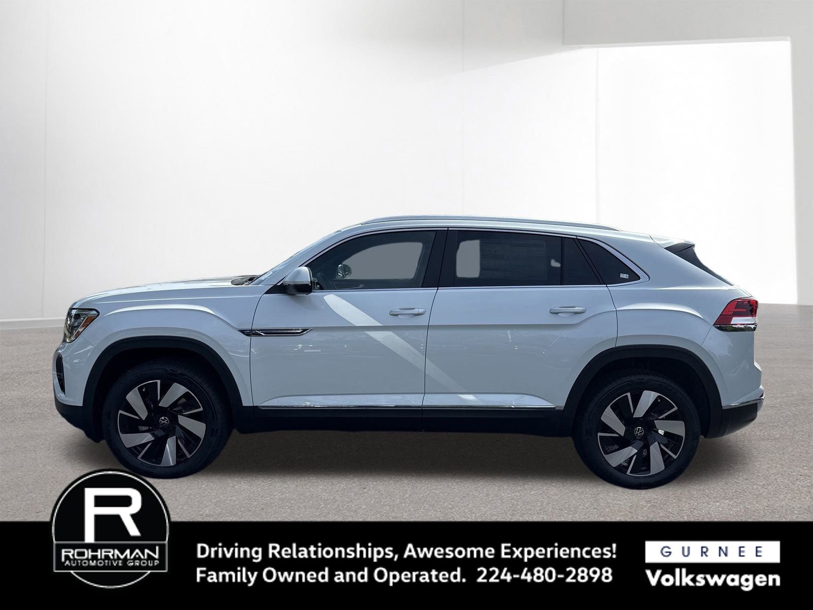 New 2025 Volkswagen Atlas Cross Sport SEL image 5