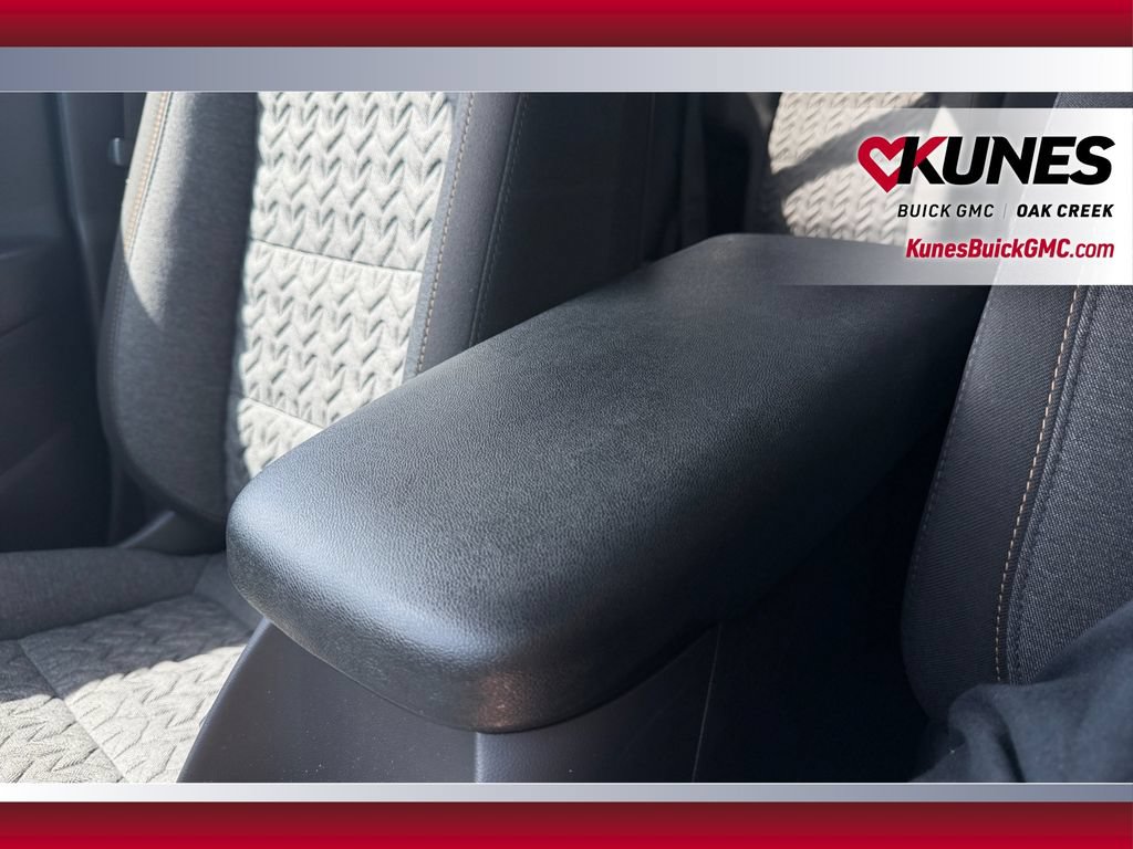 Used 2024 Chevrolet Equinox LT AWD/4WD image 30