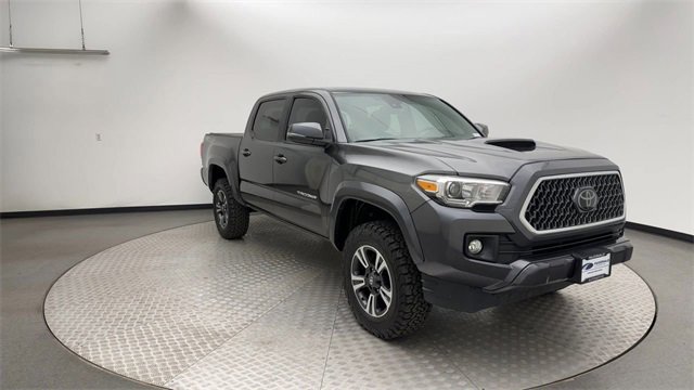 Used 2019 Toyota Tacoma TRD Sport image 8