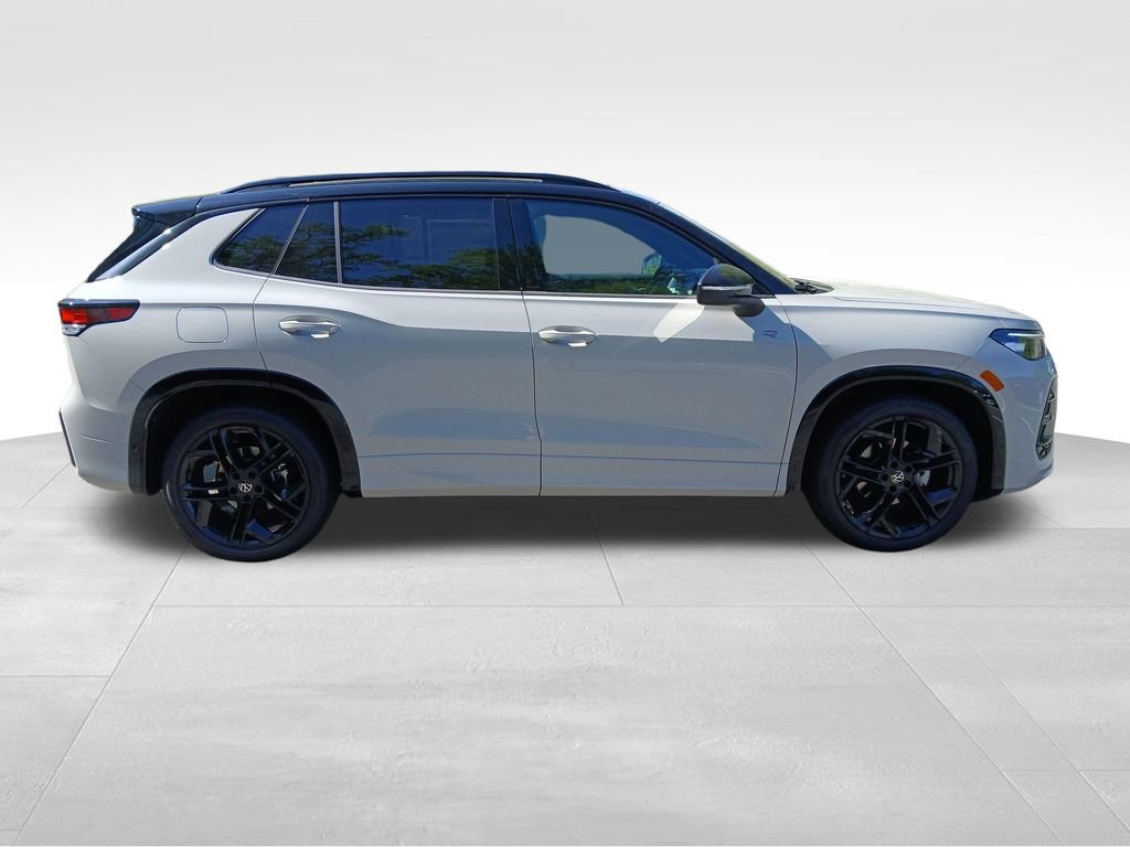 New 2026 Volkswagen Tiguan SE R-Line image 6