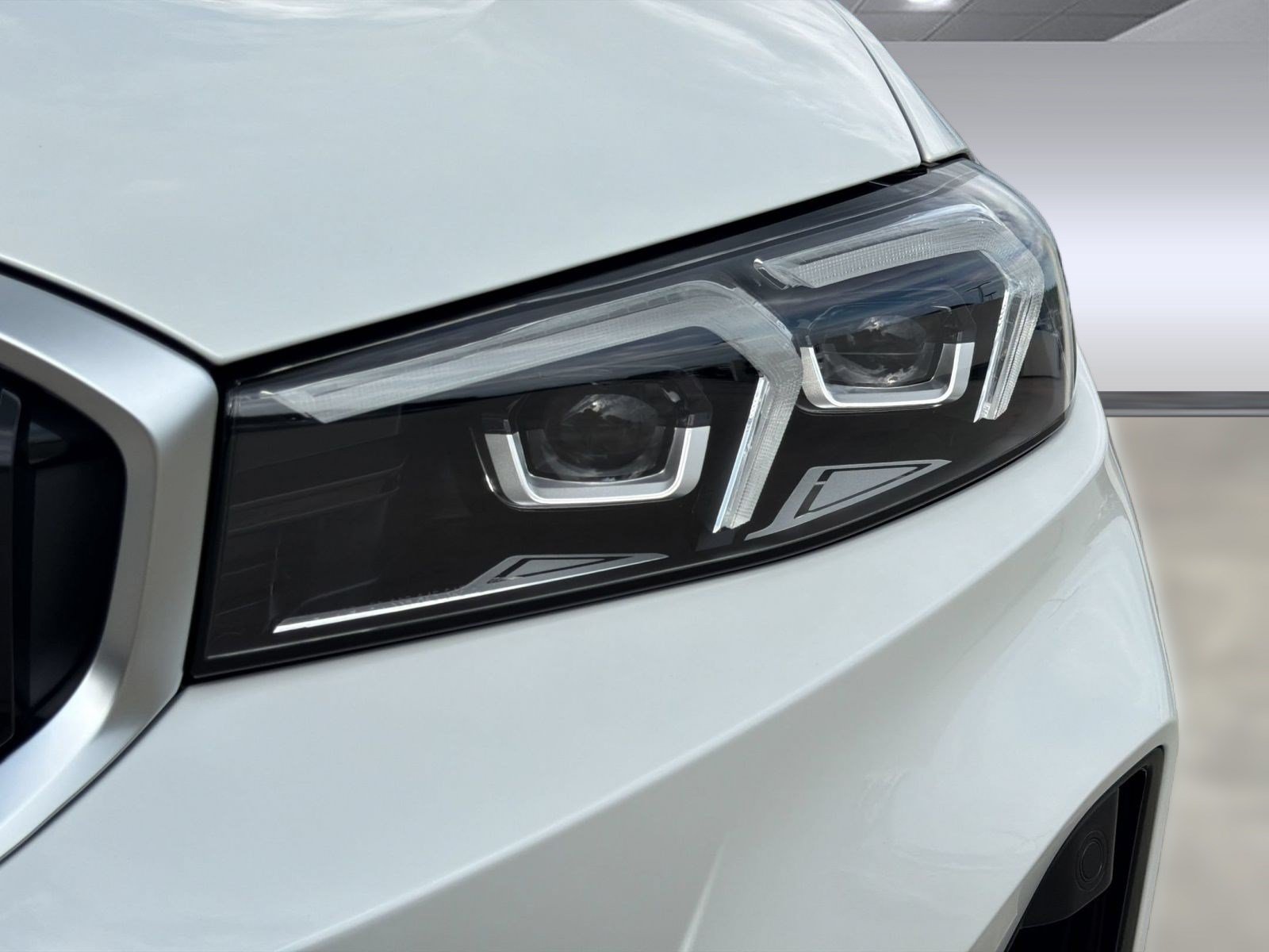 New 2026 BMW 330i Sedan w/ Premium Package RWD image 10