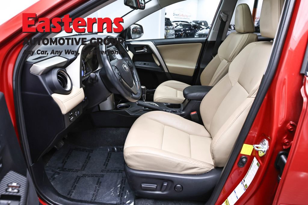 Used 2015 Toyota RAV4 Limited AWD/4WD image 14