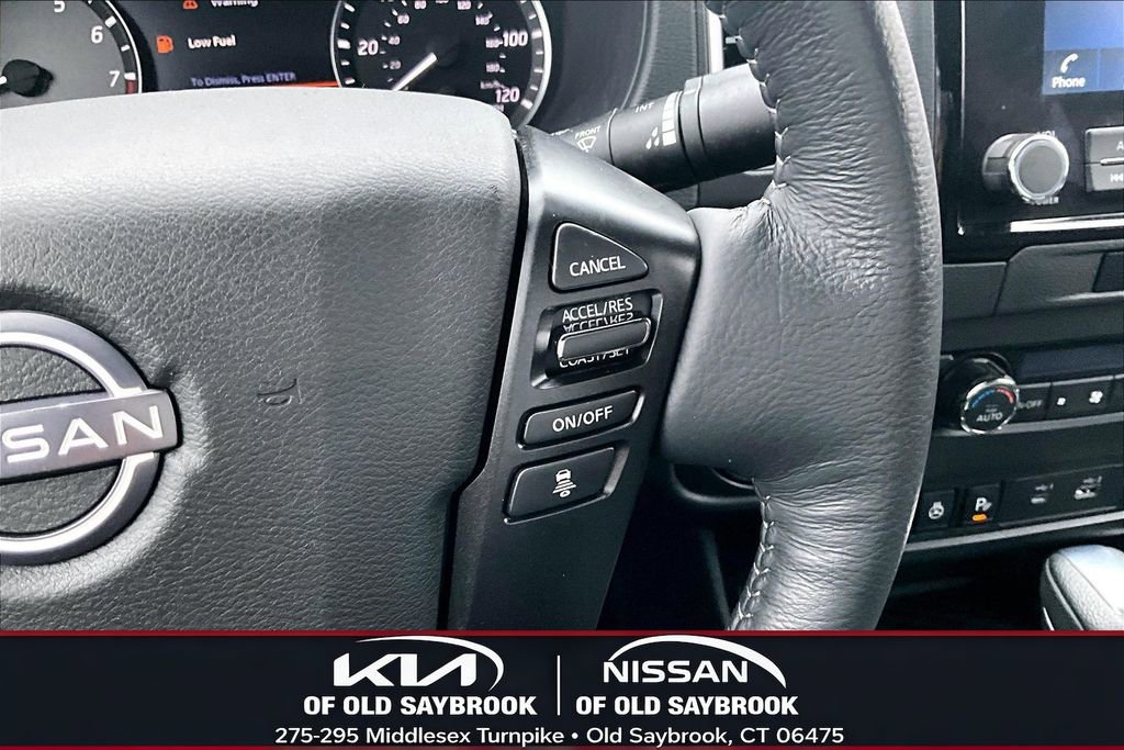 Used 2023 Nissan Frontier SV w/ SV Convenience Package image 12