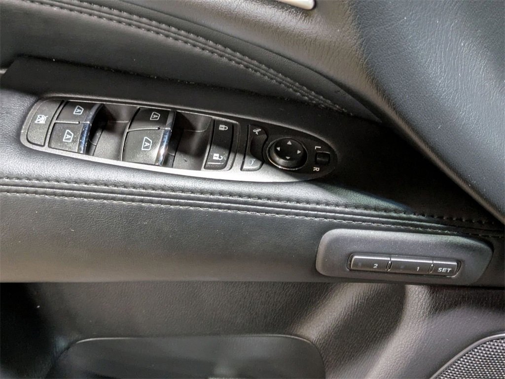 Used 2014 INFINITI QX60 AWD w/ Premium Plus Package image 15