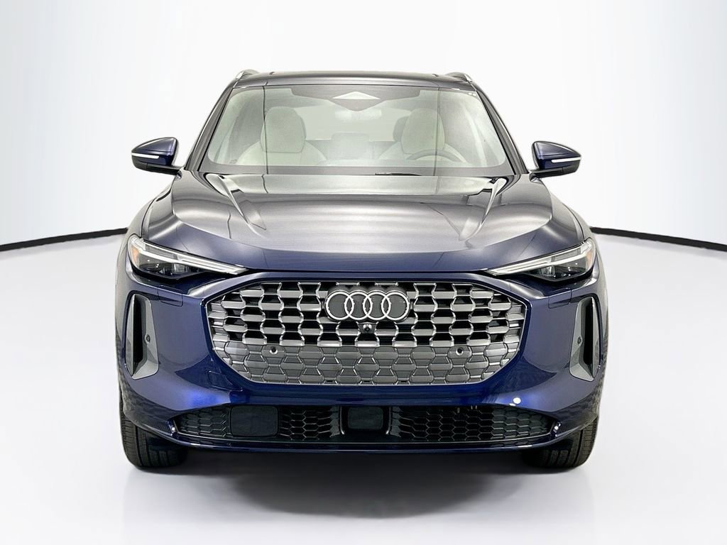 Used 2025 Audi Q5 Premium Plus w/ Premium Plus image 3