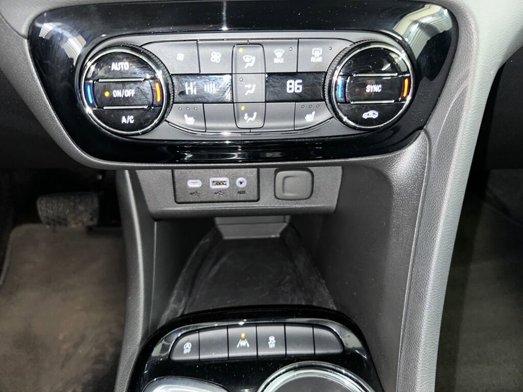 Certified 2023 Buick Encore GX Select w/ Safety Package II image 12