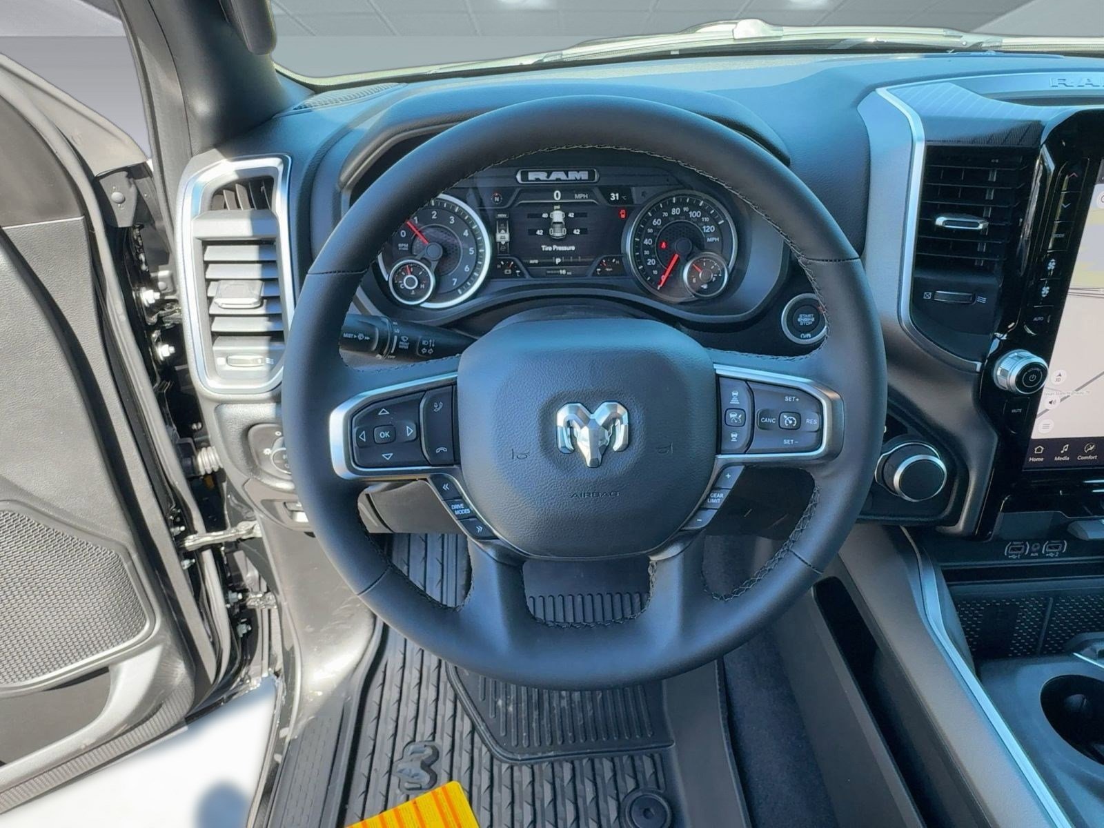 New 2026 RAM 1500 Lone Star image 4