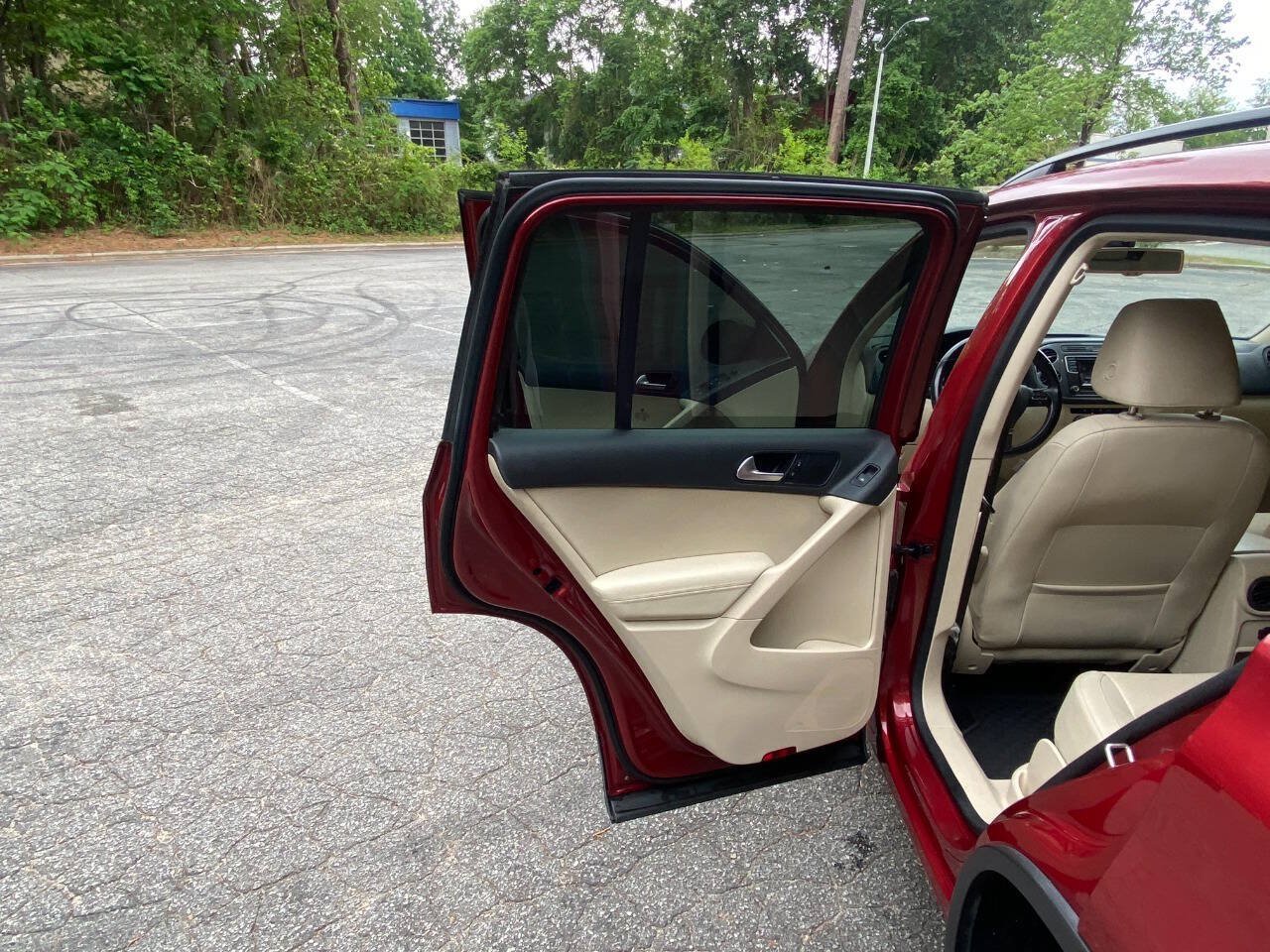 Used 2016 Volkswagen Tiguan S AWD/4WD image 38