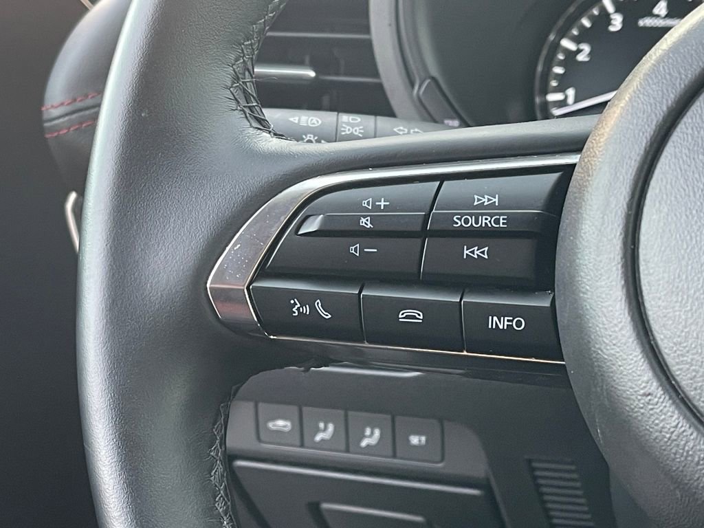 Used 2025 MAZDA MAZDA3 s image 18