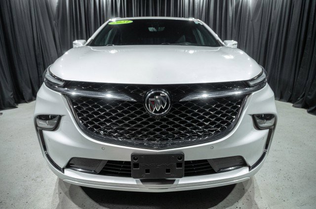 Used 2023 Buick Enclave Avenir w/ Avenir Technology Package image 2