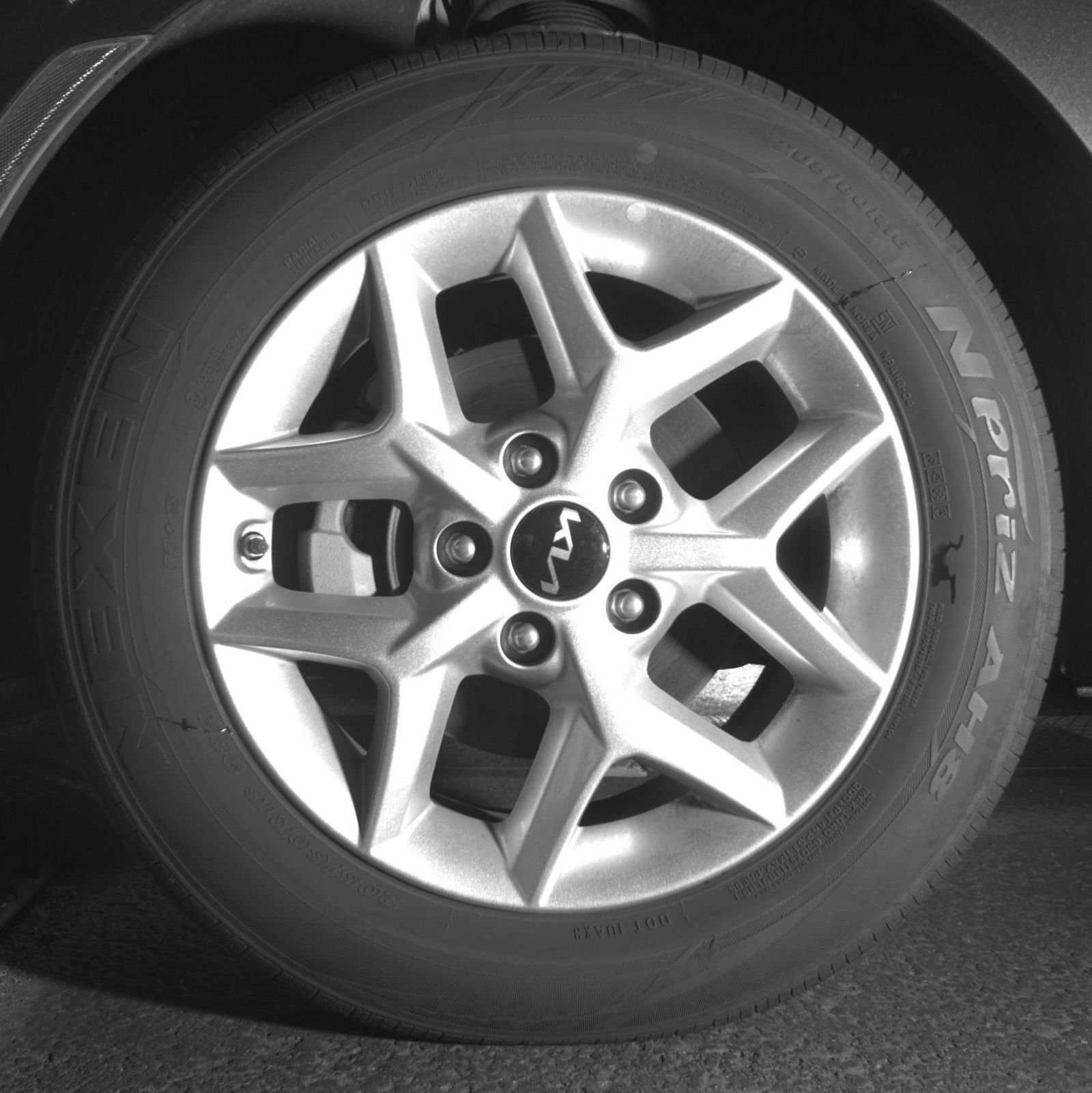 Used 2025 Kia Soul LX w/ LX Technology Package FWD image 20