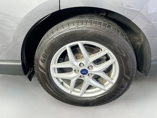 Used 2021 Ford Edge SEL w/ Convenience Package image 29